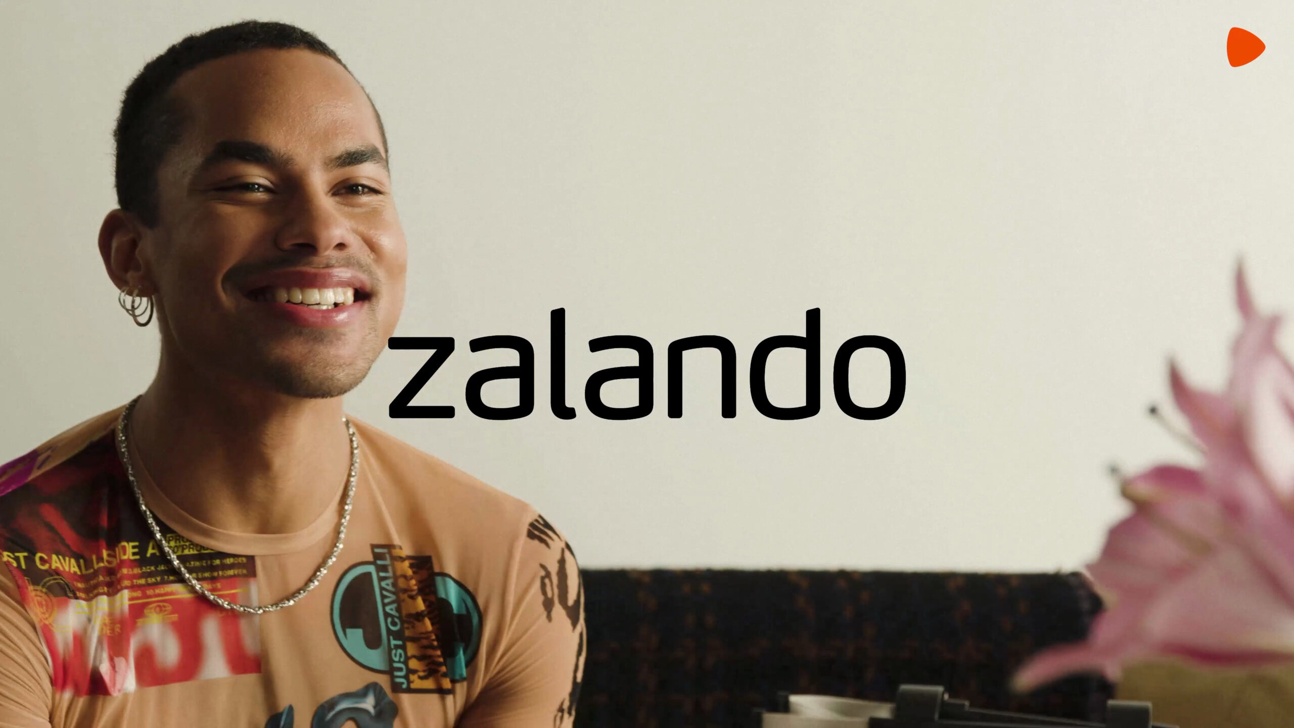Zalando 'What's in my bag?'